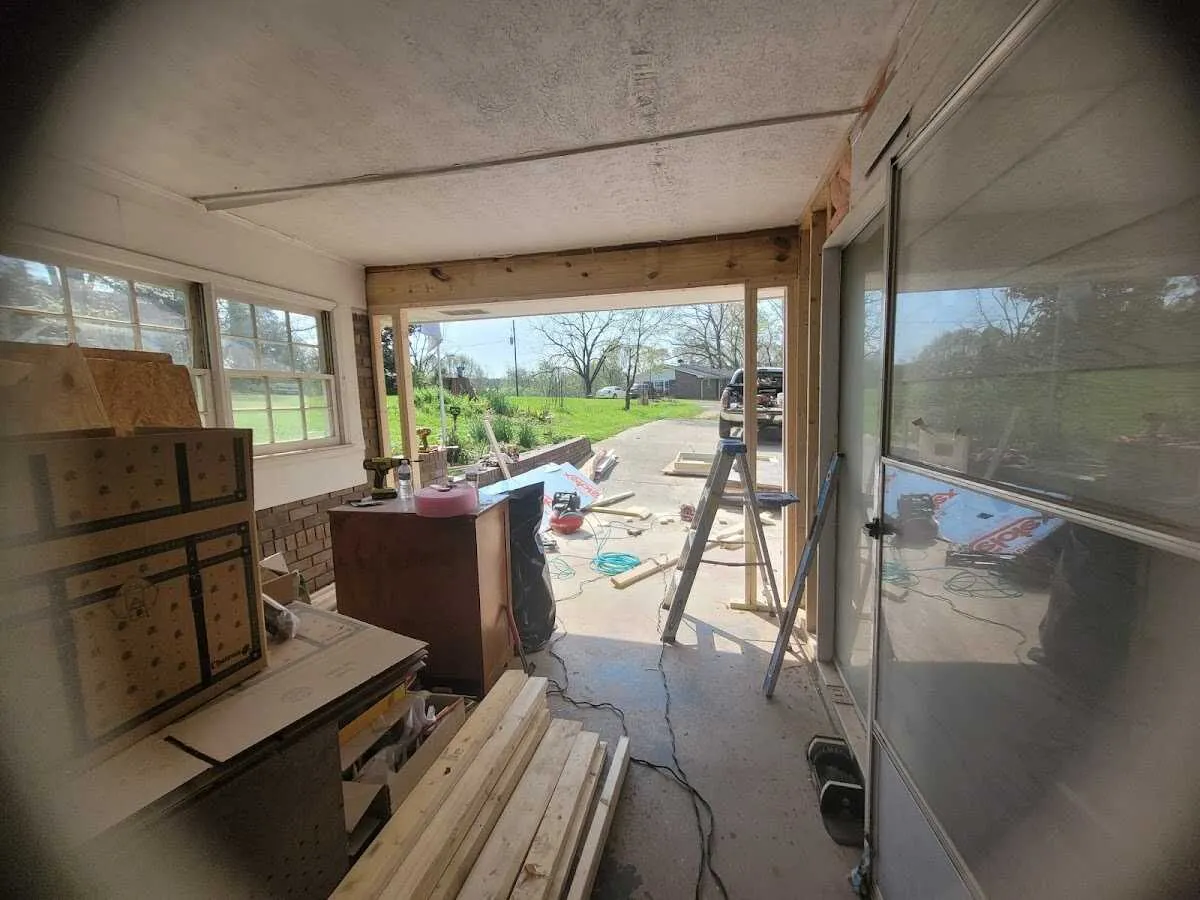 Air movers and dehumidifier for Water Mitigation Services in Liberal